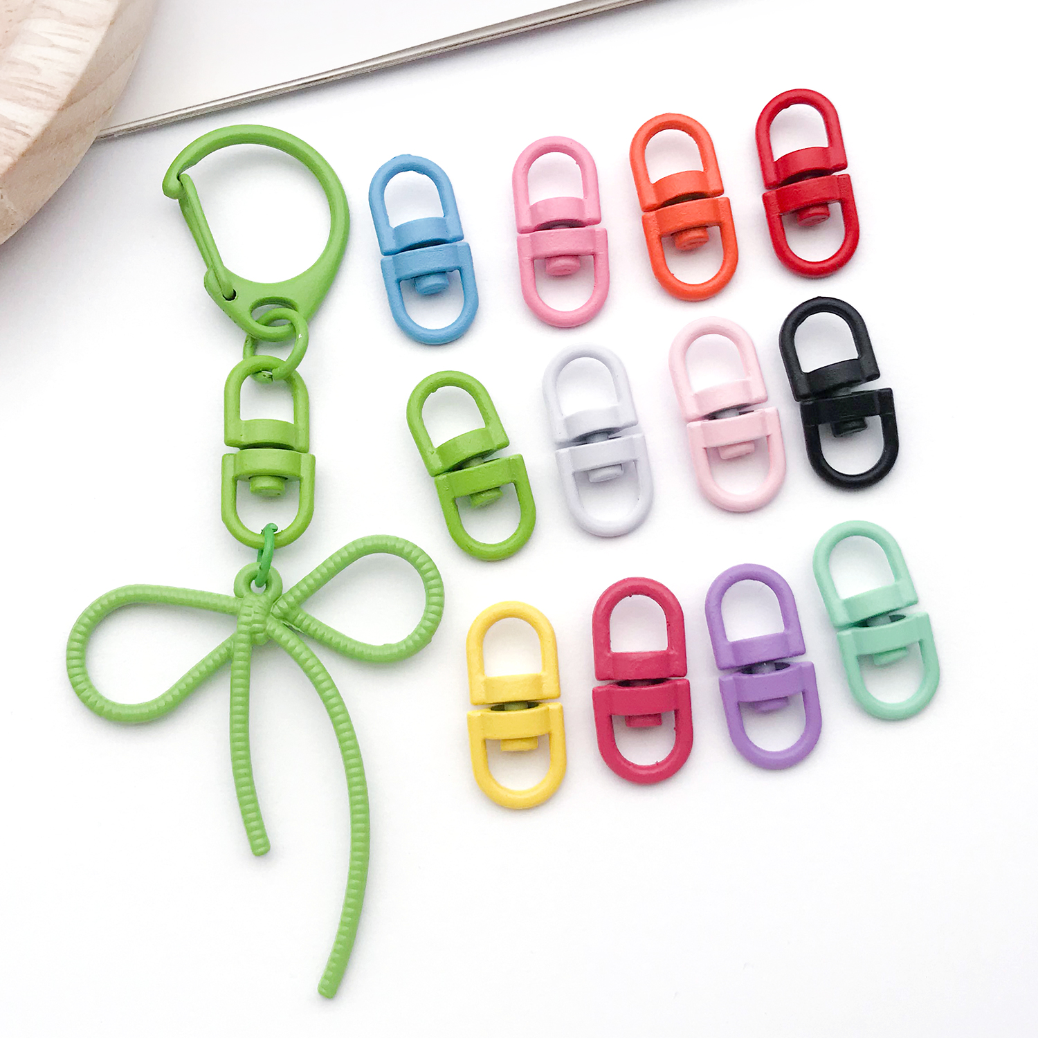 20pcs Metal Rotate Buckle Key  – Jewelry Making A Ring recenzja i cena